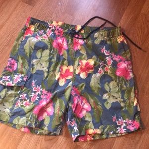 Floral Swiming trunks